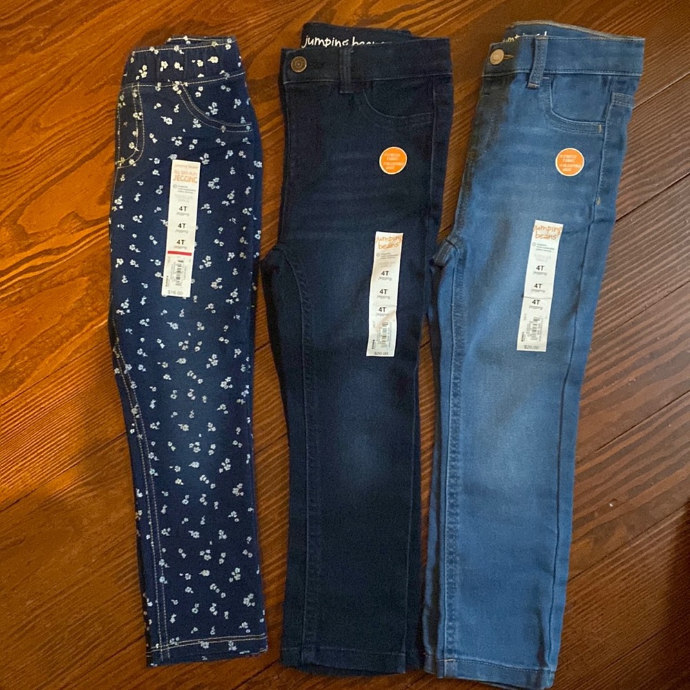 Brand new little girl jeans size 4t